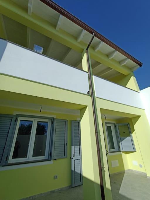 La Casa Del Sole - Casa Vacanze Uri Exterior foto